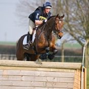 tn300_SonasRovatio_Lincoln